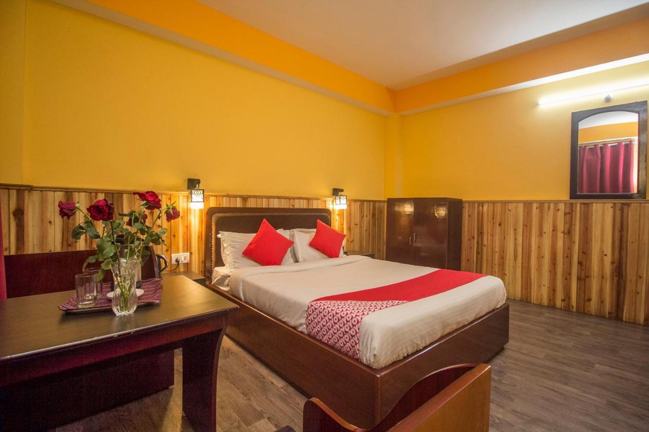 Oyo 25028 Ladakh Pelling