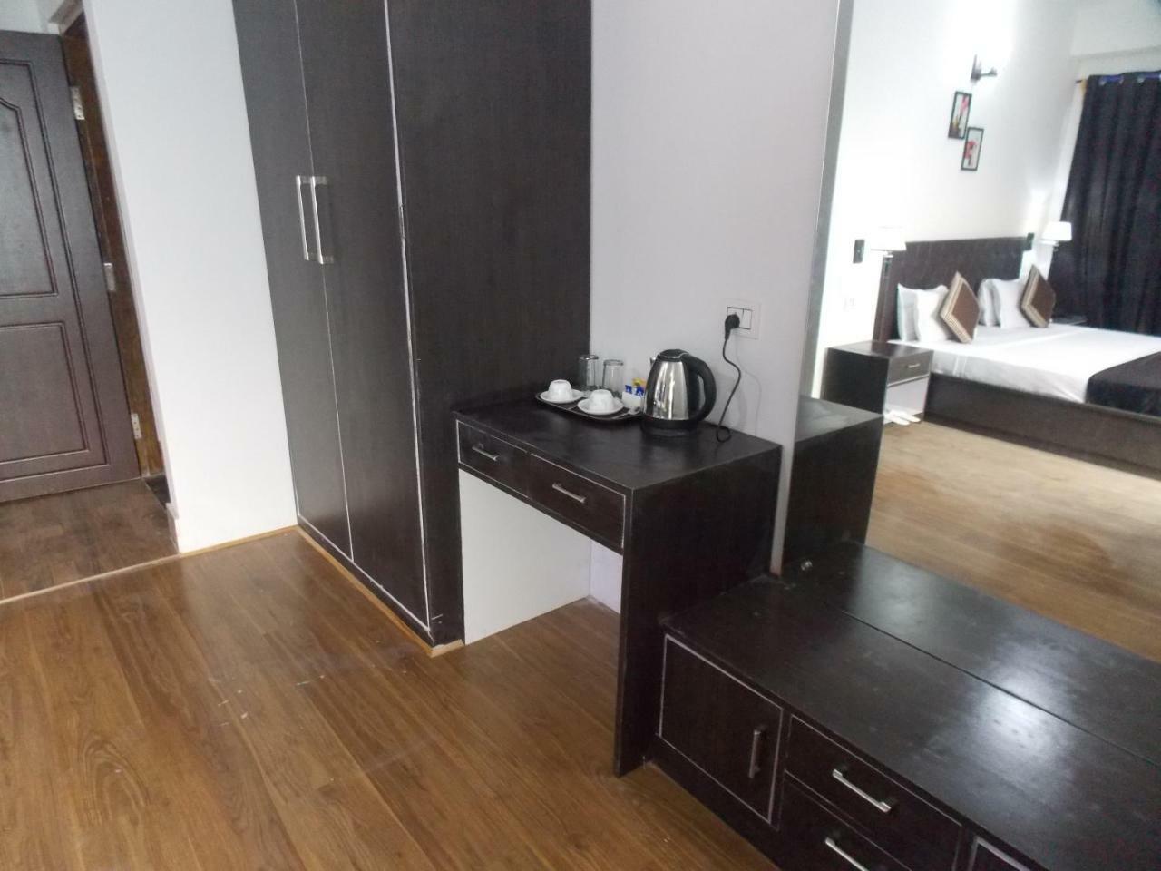 Dream Retreat, Pelling