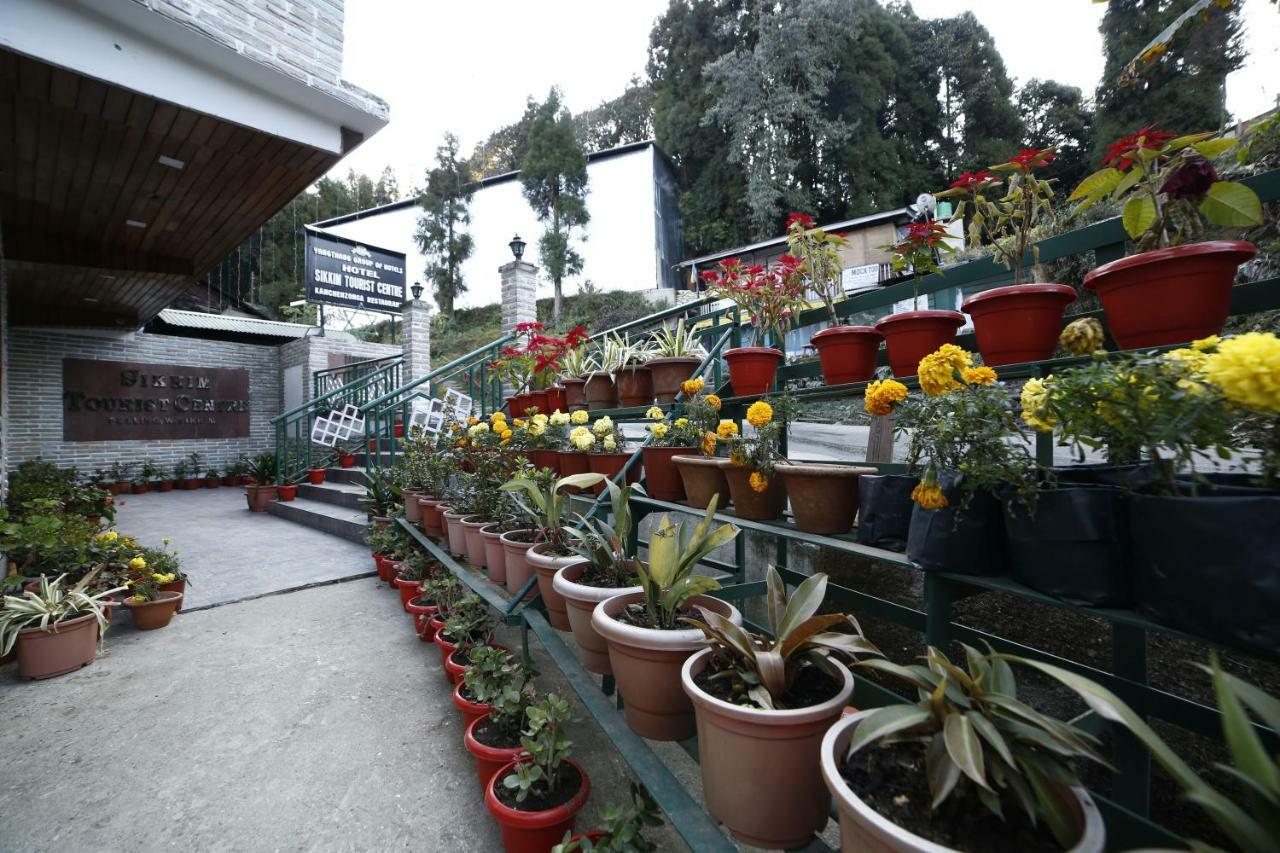 Sikkim Tourist Centre Hotel 3*