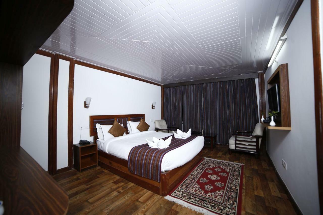 Sikkim Tourist Centre Hotel 3*