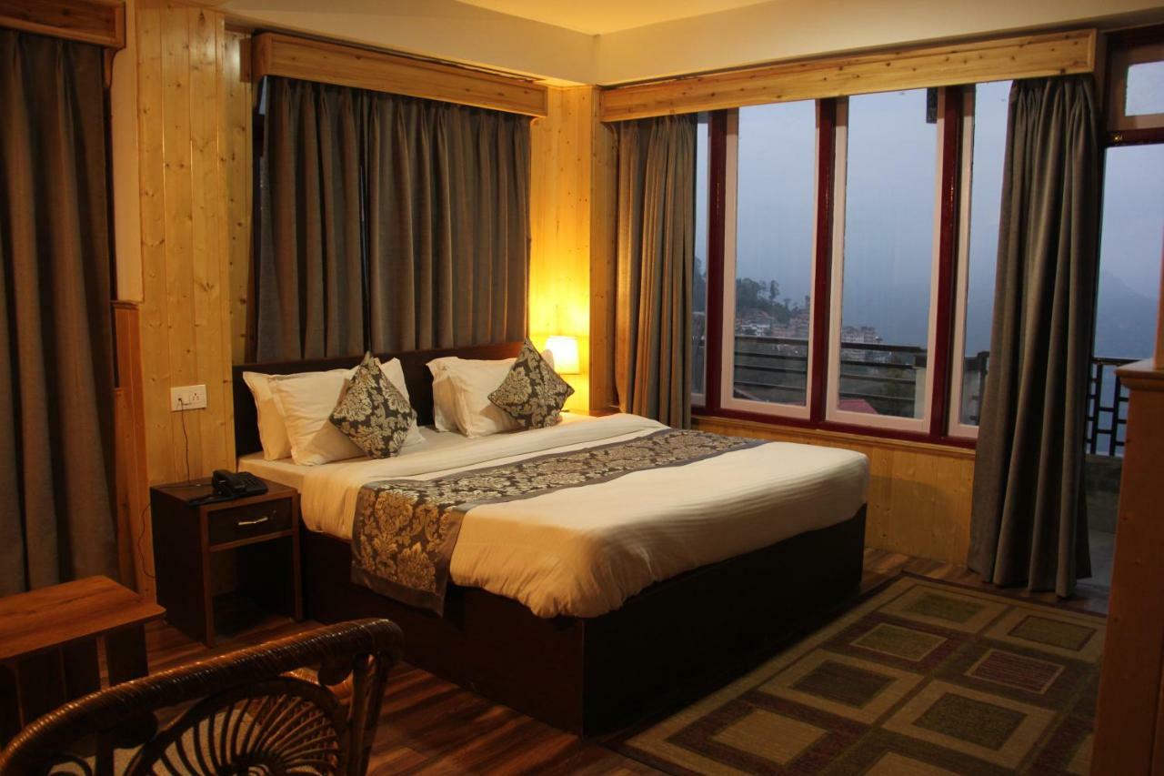 Bluben Alpine Hotel