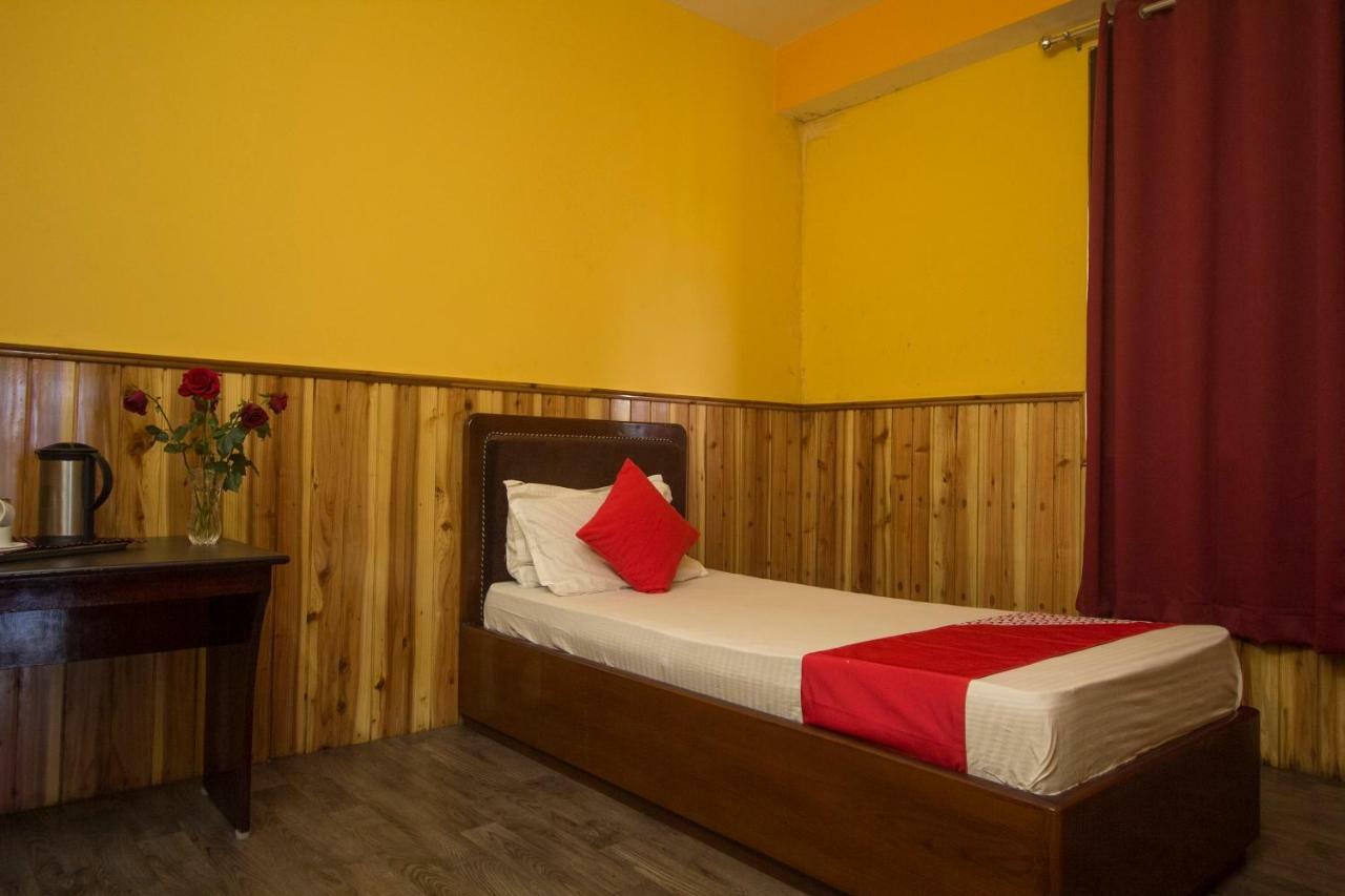 Oyo 25028 Ladakh 3* Pelling