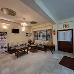 Hotel Dubdi