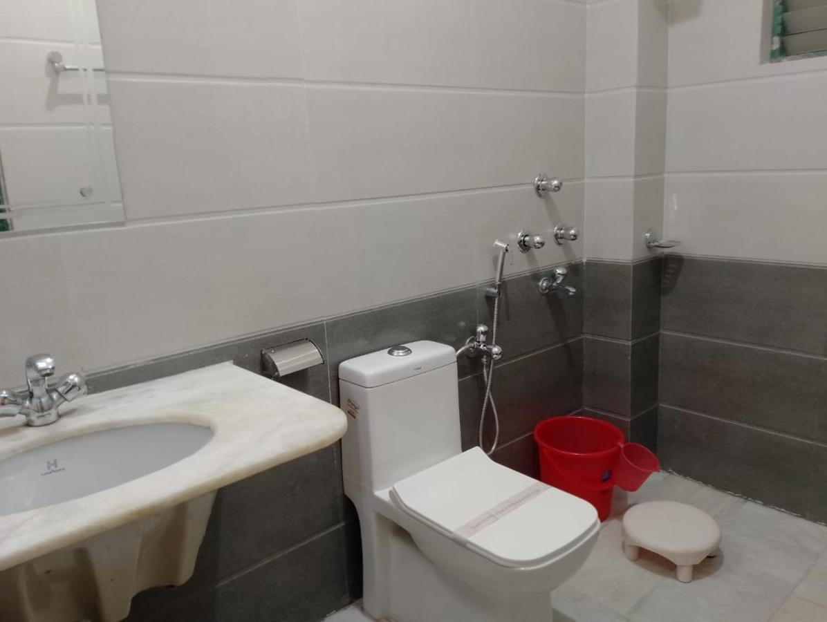 Dubdi Hotel 3*